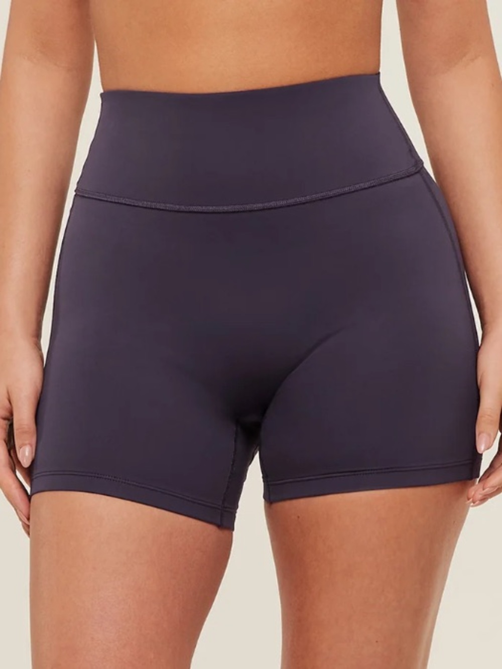 Gymshark Flow Bodyfit Short - Midnight Purple